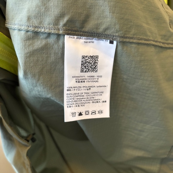 Arcteryx Squamish Hoodie - Picture 2 of 4